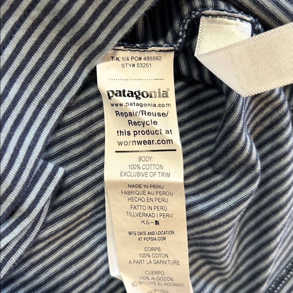 Patagonia short sleeve polo shirt.  L - Picture 9 of 9